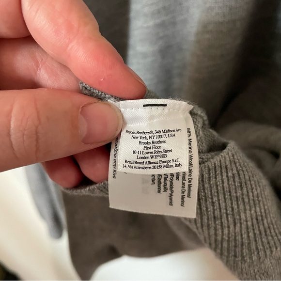 Brooks Brothers Merino Wool Blend Grey V Neck Sweater Size Large - Picture 5 of 7